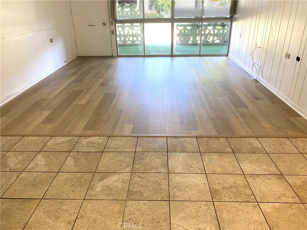 1361 Wee Burn Road Seal Beach, CA 90740 - Photo 5 of 17
