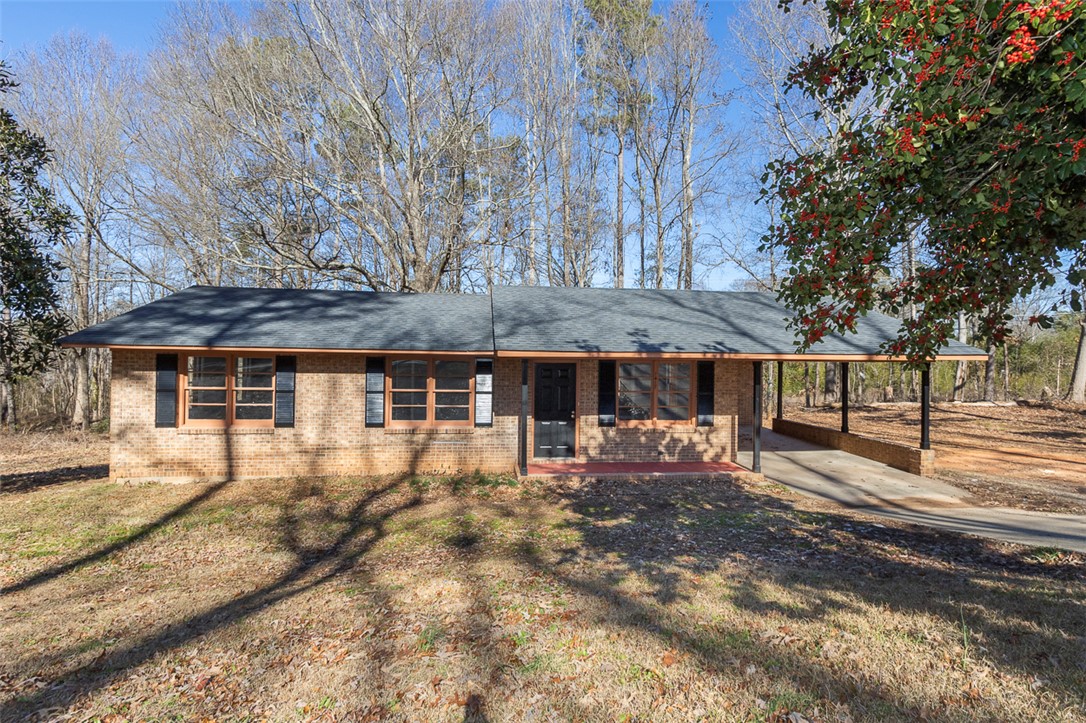 1417 Whiten Road Belton, SC 29627 - Photo 1 of 35
