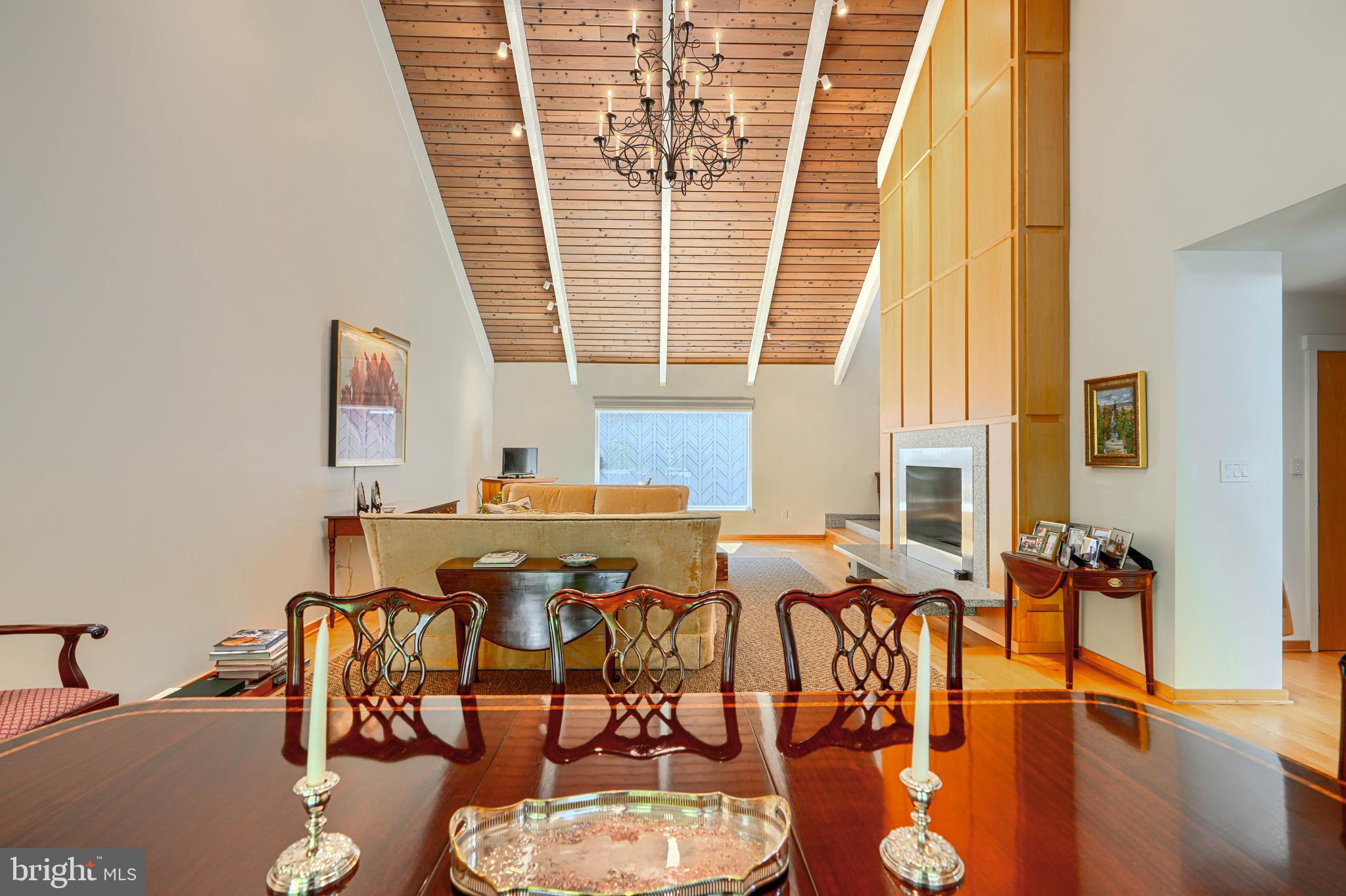 2504 Stone Mill Road Baltimore, MD 21208 - Photo 30 of 123 Dining room / living room combo