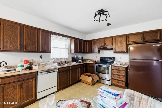 $249,000 | 6216 McNeely Road, Corryton, TN 37721