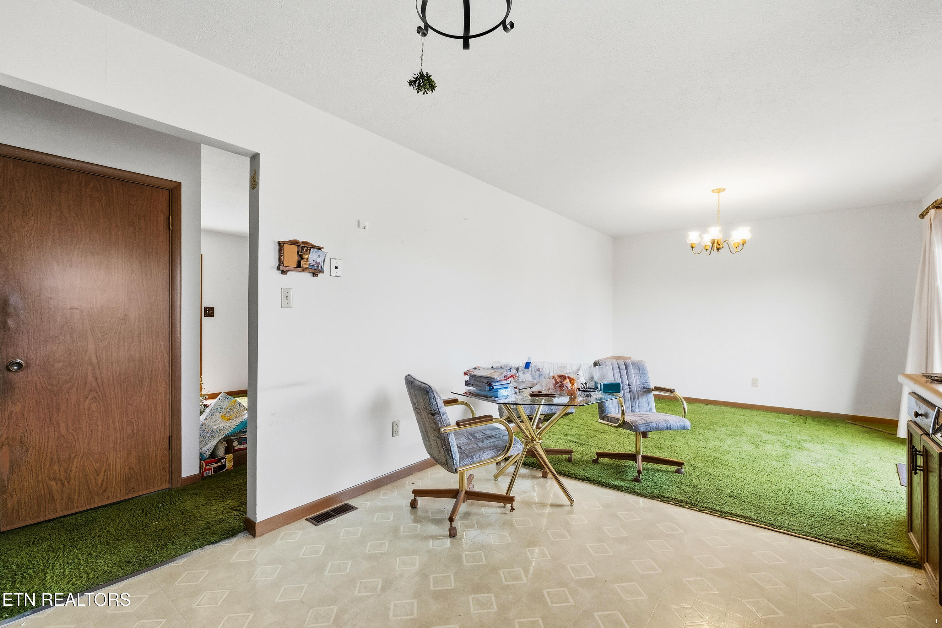 6216 McNeely Road Corryton, TN 37721 - Photo 7 of 23 Positive Perceptions-7