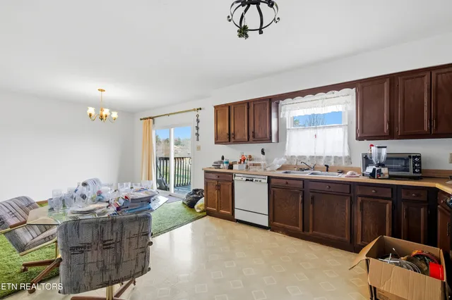 $249,000 | 6216 McNeely Road, Corryton, TN 37721