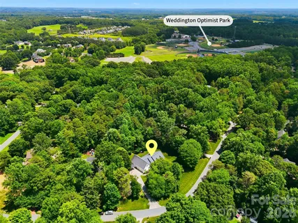 $689,000 | 2230 Wedgewood Drive, Matthews, NC 28104