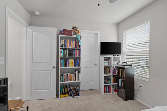 $2,000 | 12701 Brahmin Drive, Austin, TX 78724