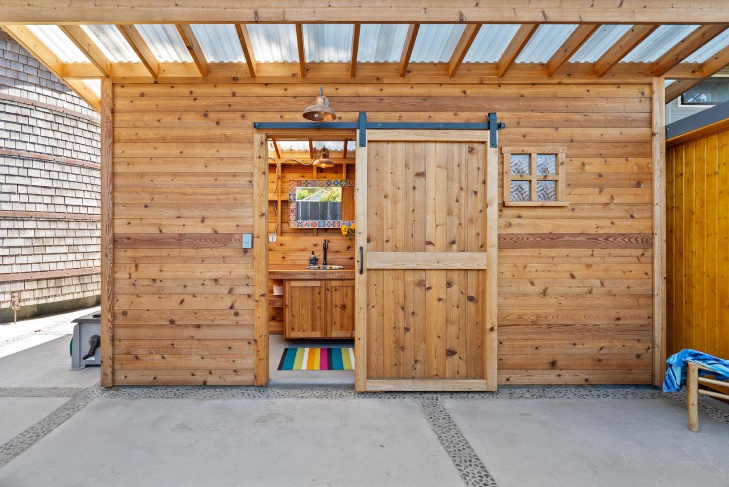 505 Cayuga Street Santa Cruz, CA 95062 - Photo 40 of 57 a view of wooden door