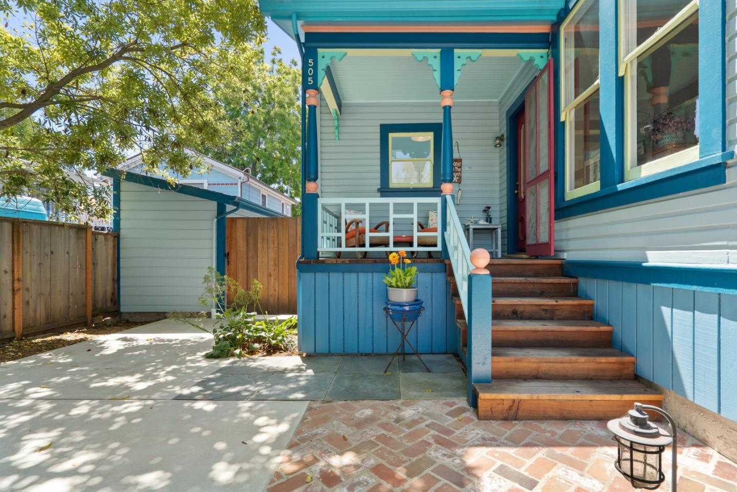 505 Cayuga Street Santa Cruz, CA 95062 - Photo 4 of 57 a view of entryway with a front door