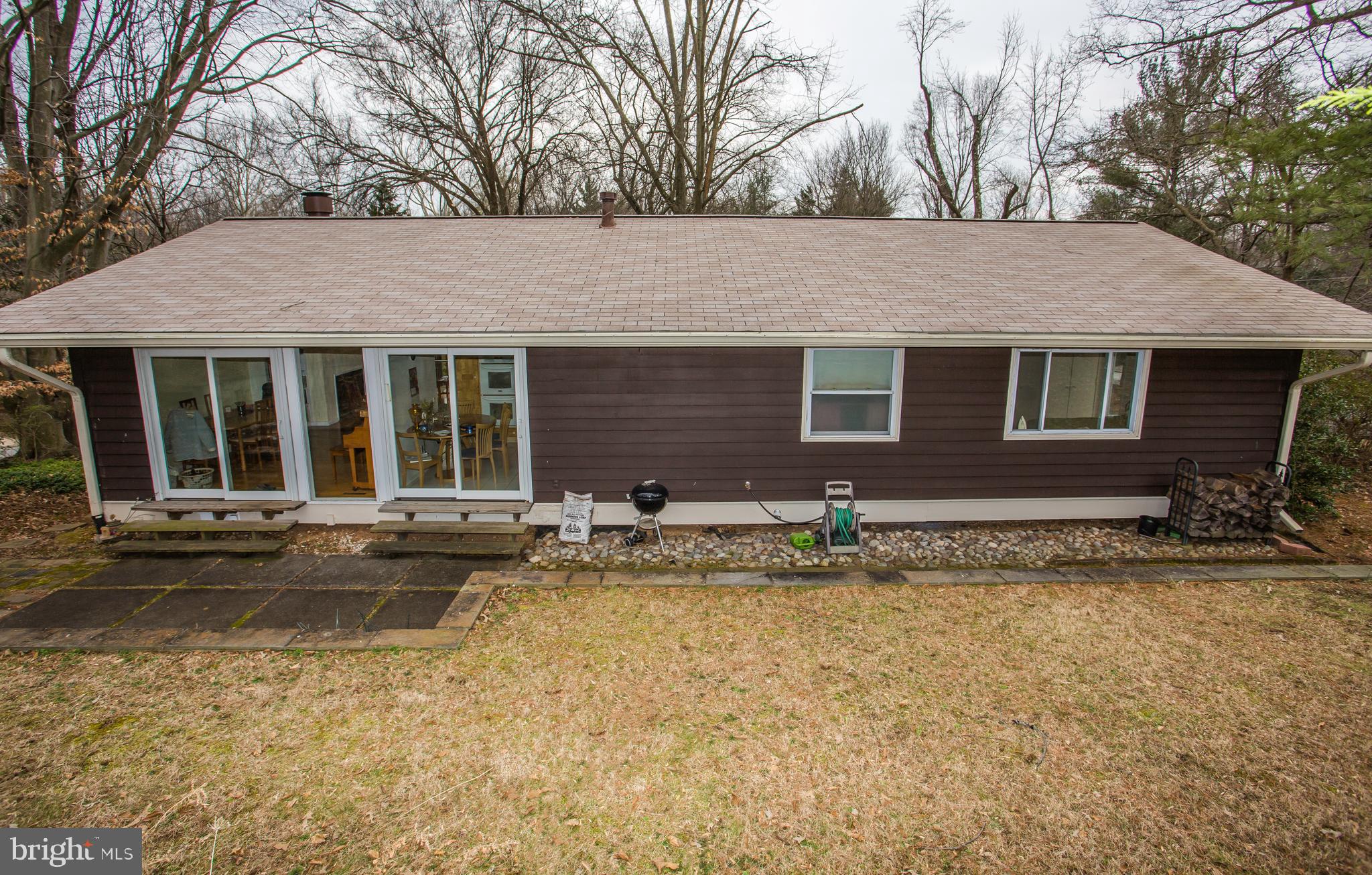 6821 Persimmon Tree Road Bethesda, MD 20817 - Photo 13 of 14