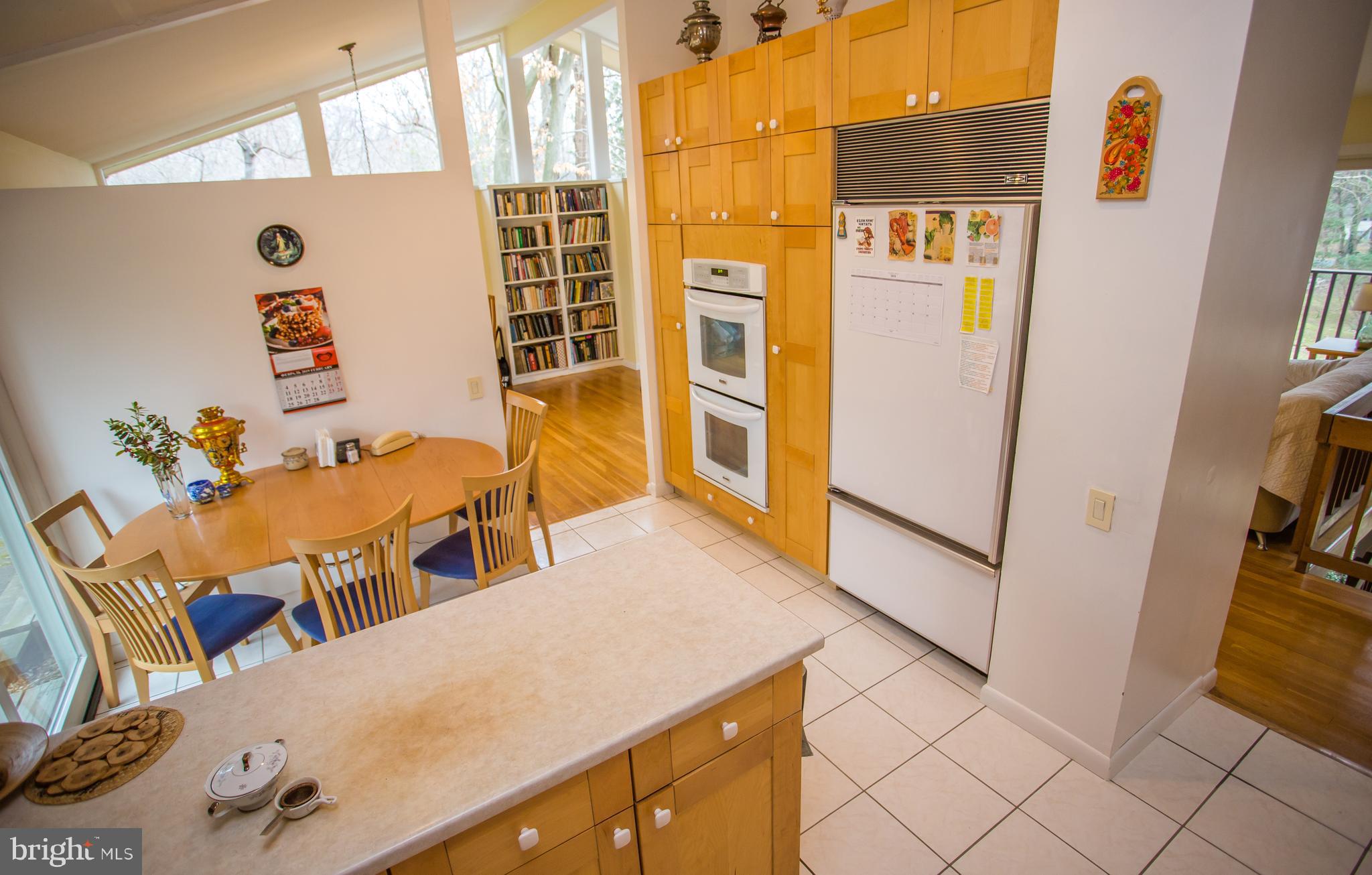 6821 Persimmon Tree Road Bethesda, MD 20817 - Photo 7 of 14