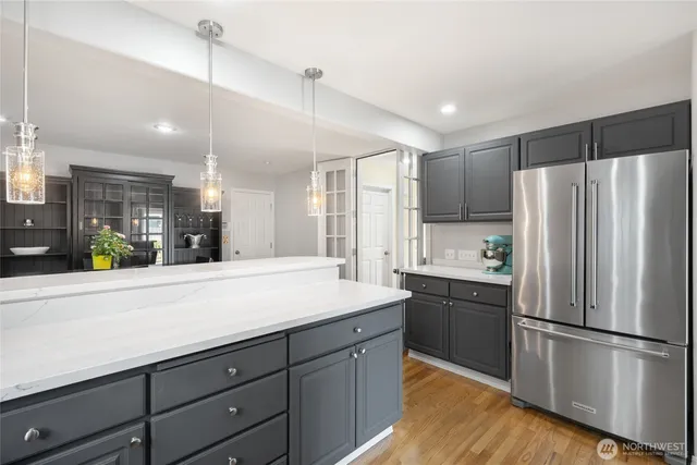 $950,000 | 16267 16th Avenue Southwest, Burien, WA 98166