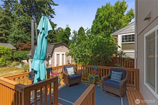 $950,000 | 16267 16th Avenue Southwest, Burien, WA 98166