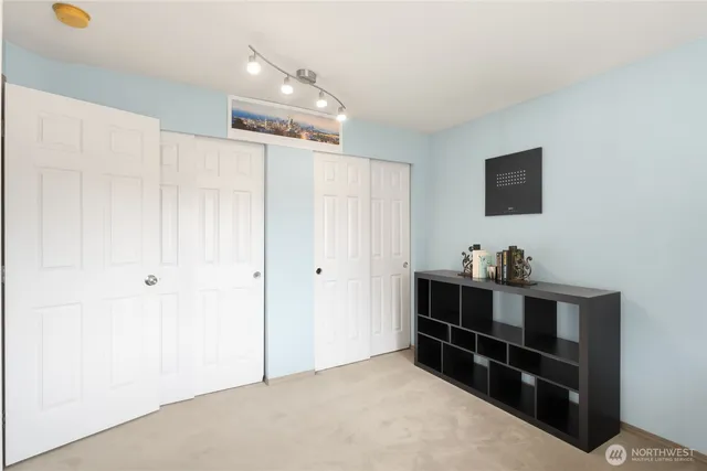 $950,000 | 16267 16th Avenue Southwest, Burien, WA 98166