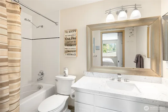 $950,000 | 16267 16th Avenue Southwest, Burien, WA 98166