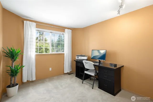 $950,000 | 16267 16th Avenue Southwest, Burien, WA 98166