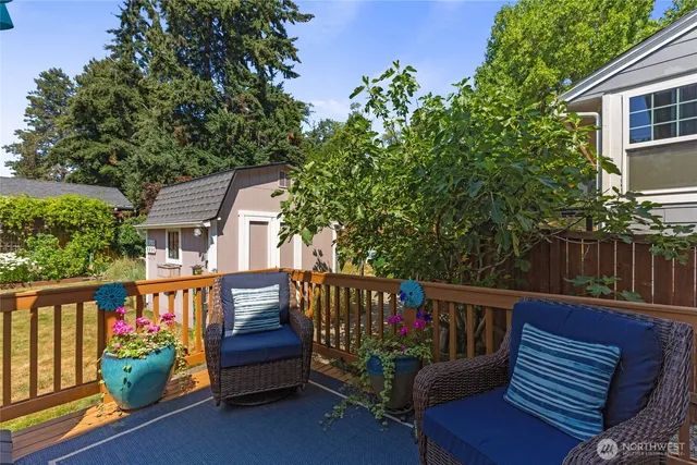 $950,000 | 16267 16th Avenue Southwest, Burien, WA 98166