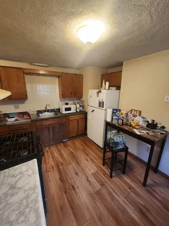 $1,850 | 392 Ferry Street, Unit 1, Malden, MA 02148
