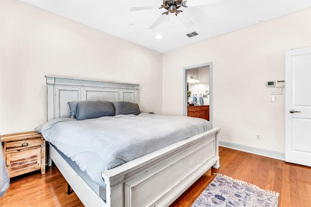 100 Alread Court Fort Worth, TX 76102 - Photo 19 of 38