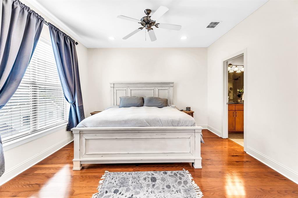 100 Alread Court Fort Worth, TX 76102 - Photo 21 of 38