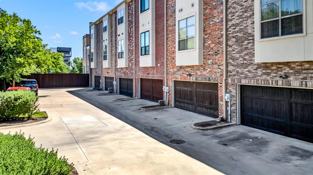 100 Alread Court Fort Worth, TX 76102 - Photo 34 of 38