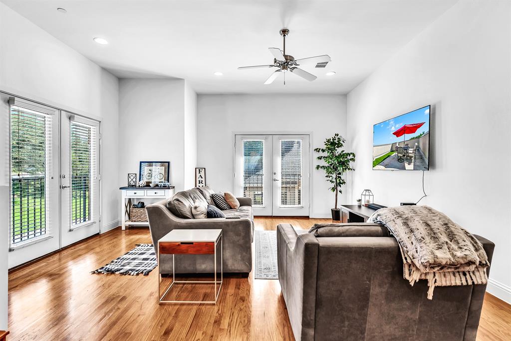 100 Alread Court Fort Worth, TX 76102 - Photo 7 of 38