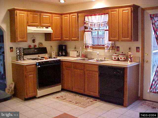 150 Timber Lane, Unit 83 Hanover, PA 17331 - Photo 2 of 9 Gallery Image 2