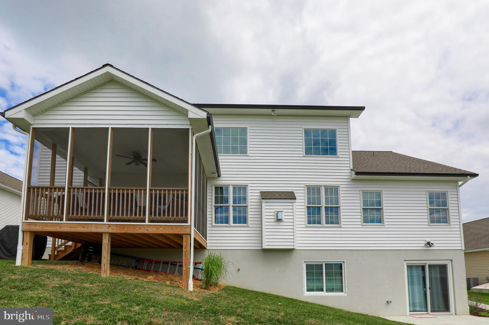 328 Tree View Lane Lebanon, PA 17042 - Photo 42 of 50 Gallery Image 42