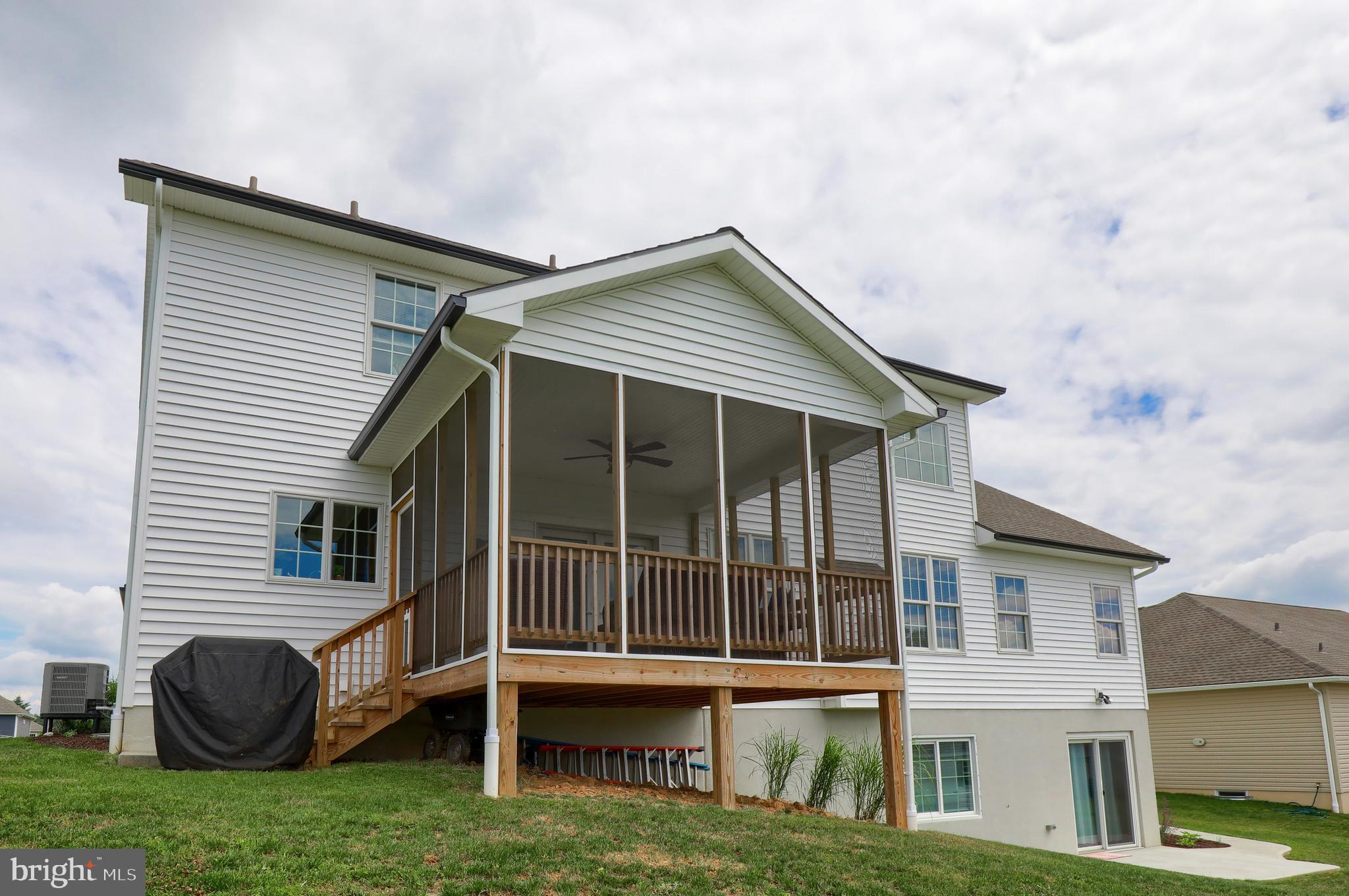 328 Tree View Lane Lebanon, PA 17042 - Photo 43 of 50 Gallery Image 43