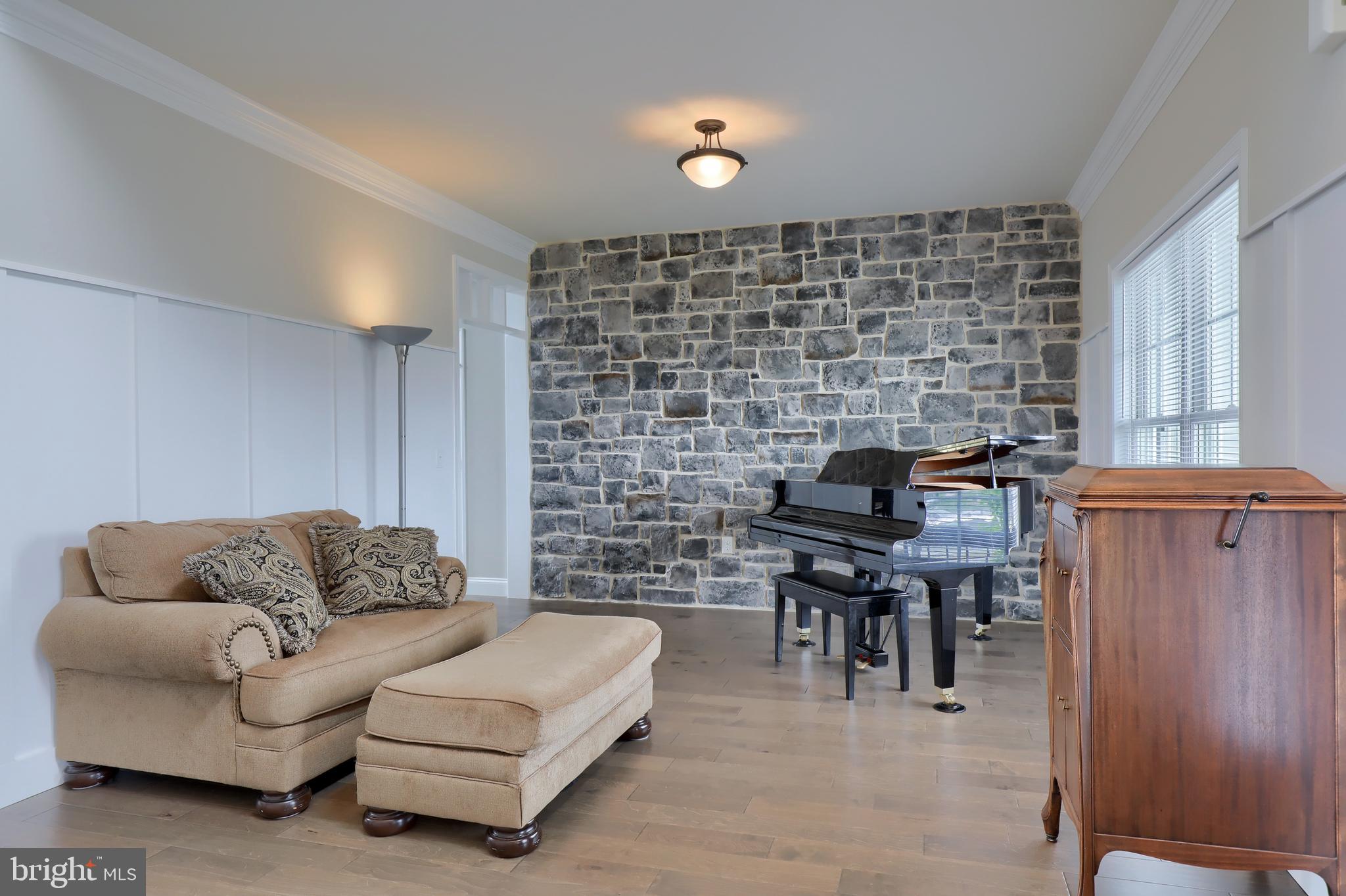328 Tree View Lane Lebanon, PA 17042 - Photo 6 of 50 Gallery Image 6