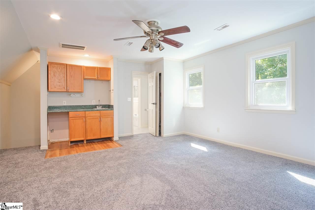 1008 Powderhorn Road Simpsonville, SC 29681 - Photo 16 of 26 Gallery Image 16