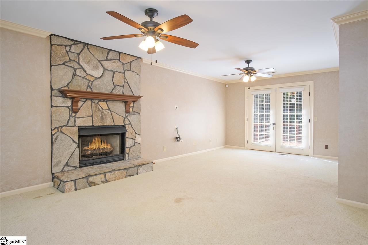 1008 Powderhorn Road Simpsonville, SC 29681 - Photo 5 of 26 Gallery Image 5