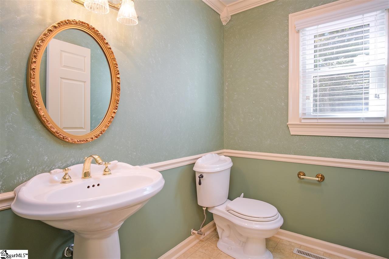 1008 Powderhorn Road Simpsonville, SC 29681 - Photo 9 of 26 Gallery Image 9