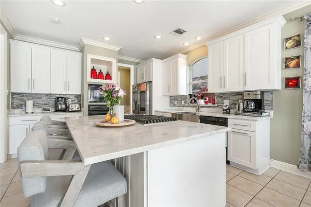 $648,000 | 229 Legrande Bayou Lane, Kenner, LA 70065