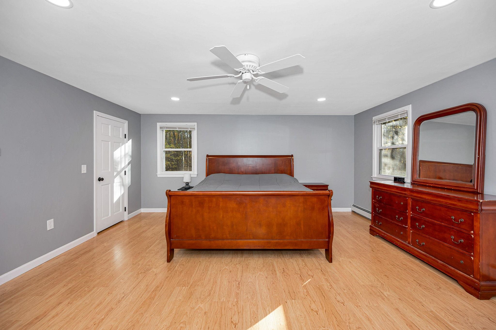 5 Raintree Drive Londonderry, NH 03053 - Photo 16 of 52 Gallery Image 16