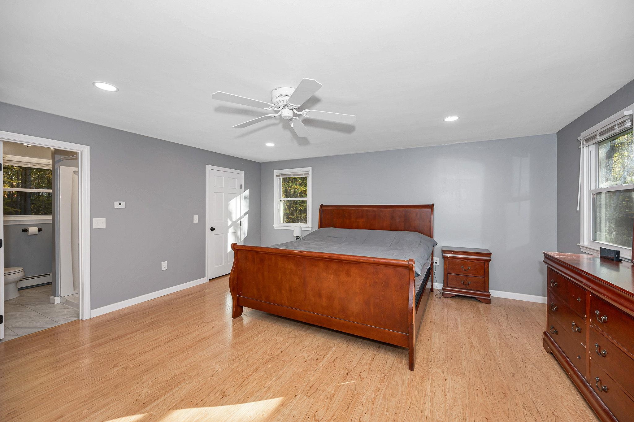 5 Raintree Drive Londonderry, NH 03053 - Photo 17 of 52 Gallery Image 17