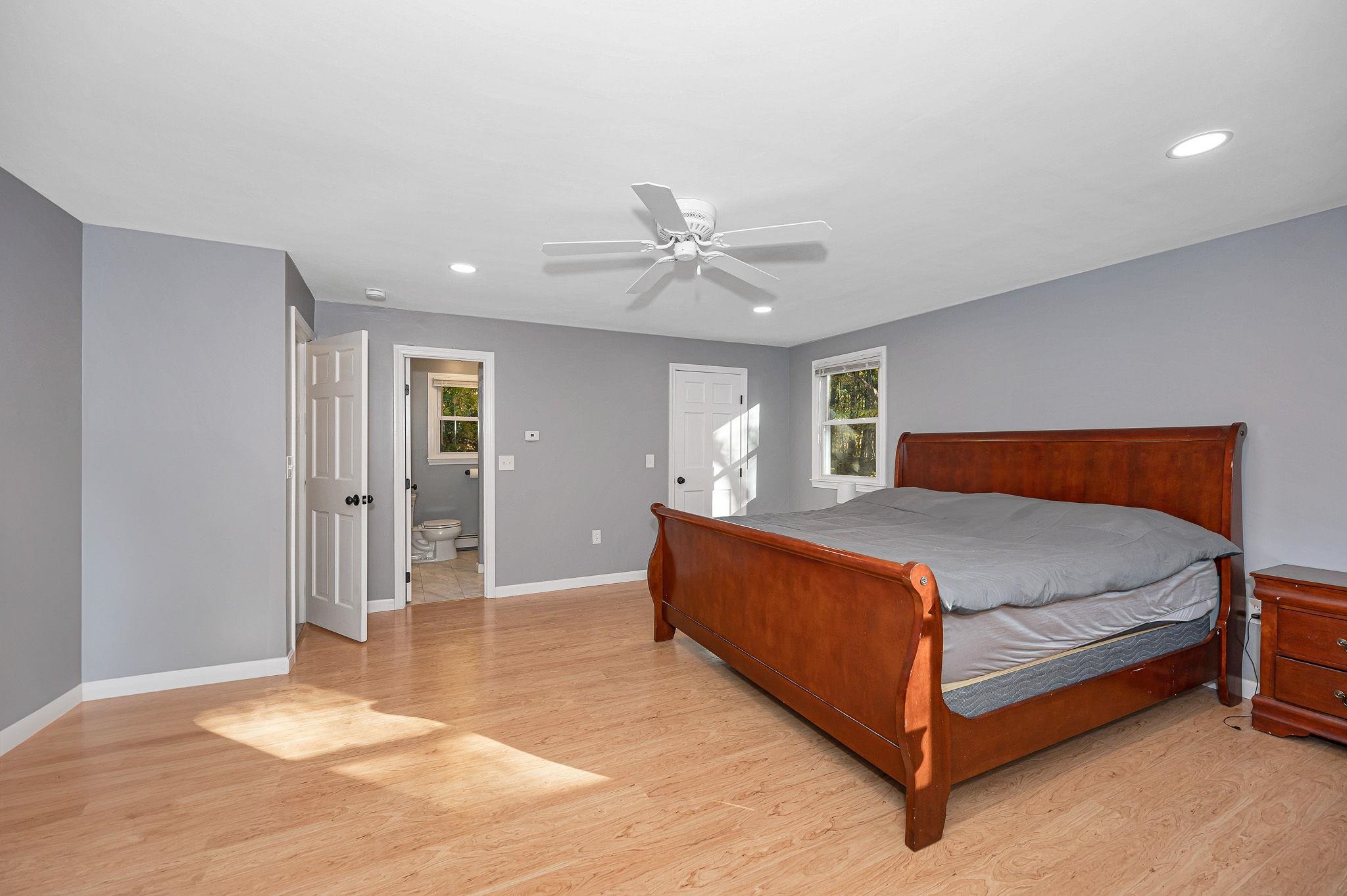 5 Raintree Drive Londonderry, NH 03053 - Photo 18 of 52 Gallery Image 18