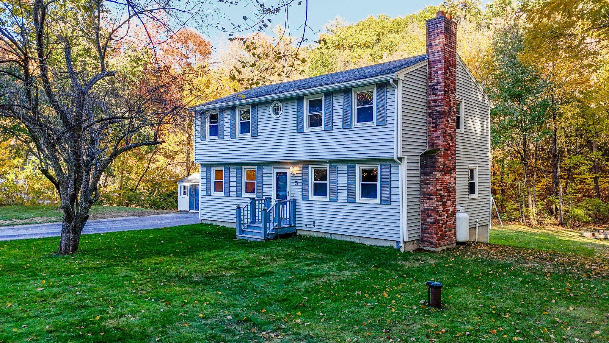 5 Raintree Drive Londonderry, NH 03053 - Photo 2 of 52 Gallery Image 2