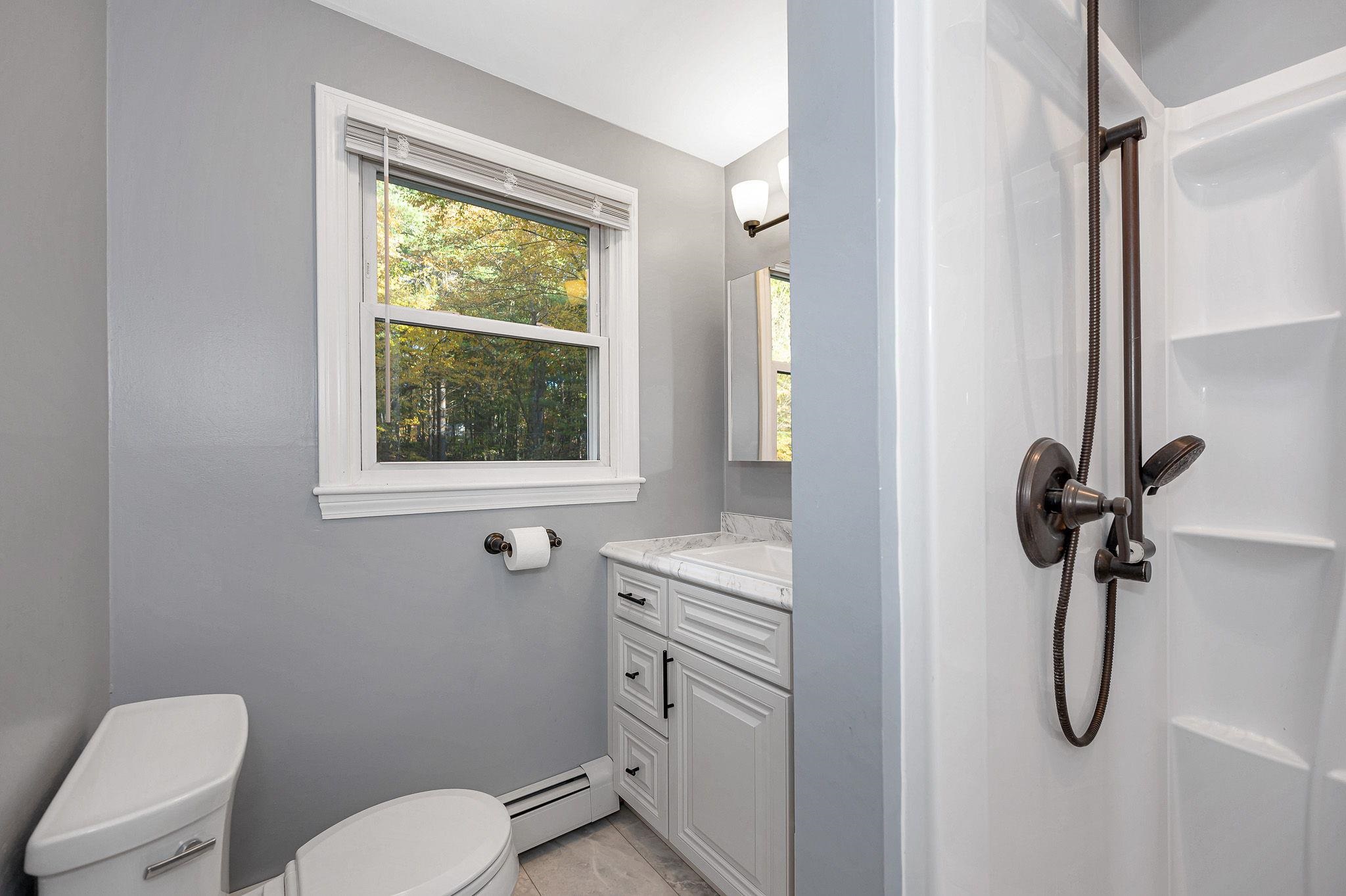5 Raintree Drive Londonderry, NH 03053 - Photo 22 of 52 Gallery Image 22