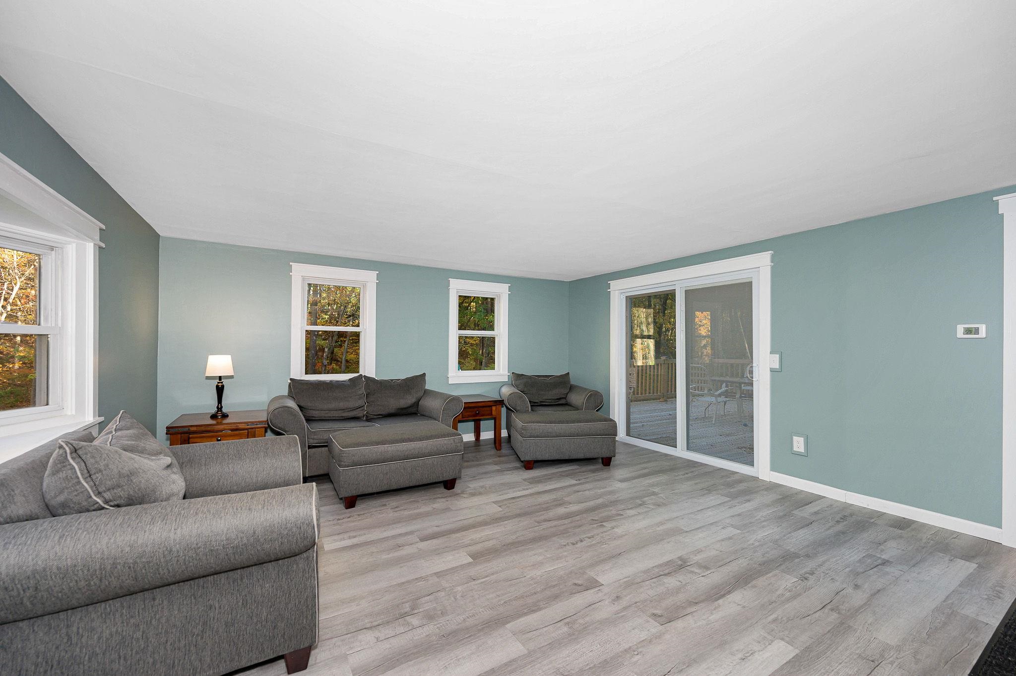 5 Raintree Drive Londonderry, NH 03053 - Photo 3 of 52 Gallery Image 3