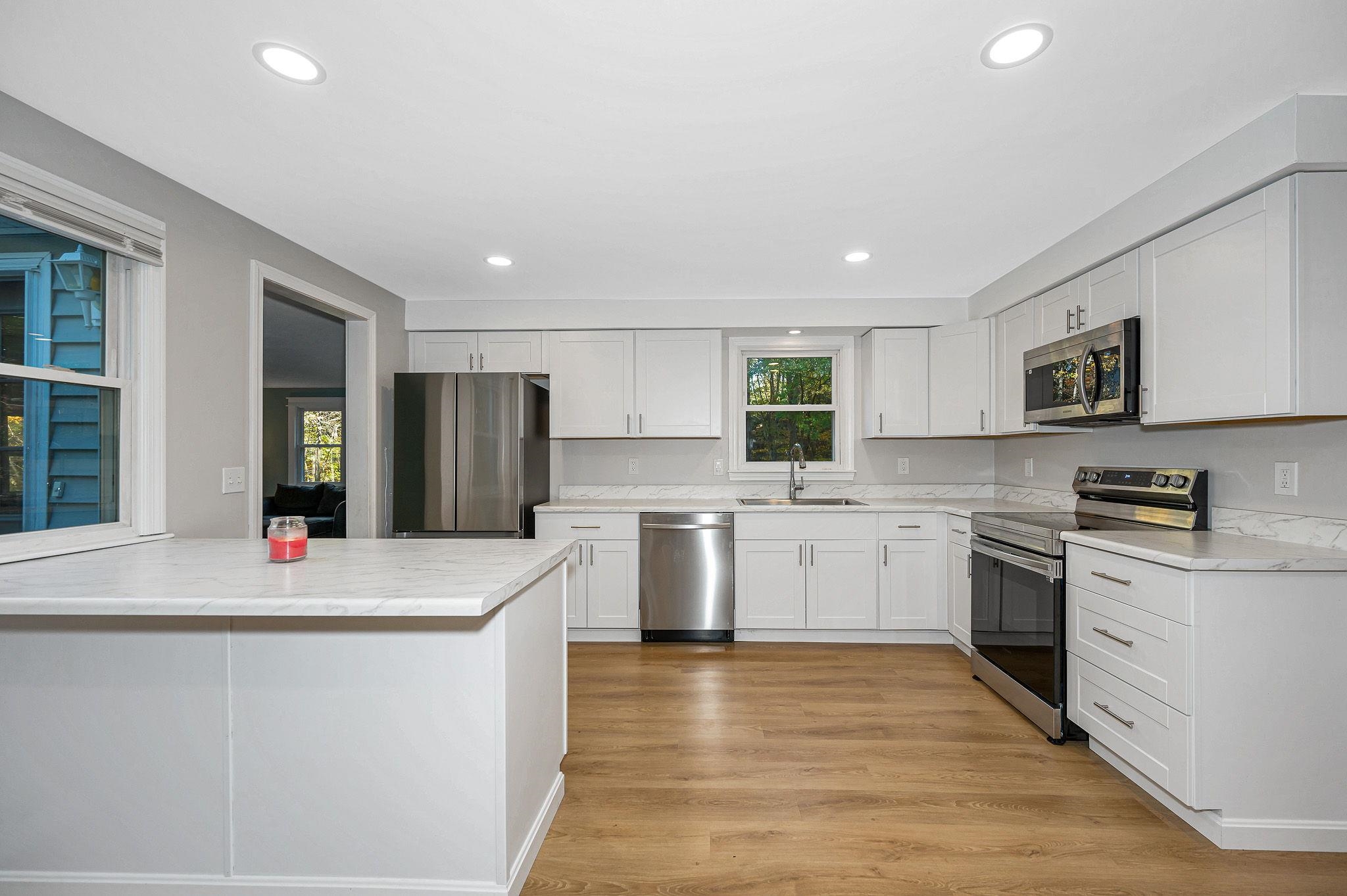 5 Raintree Drive Londonderry, NH 03053 - Photo 35 of 52 Gallery Image 35
