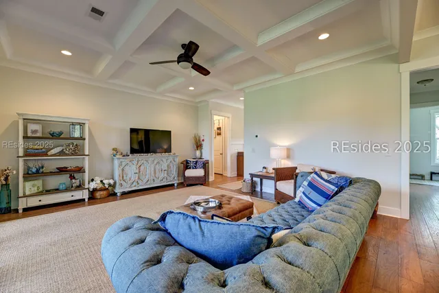 $985,000 | 9 Bass Creek Lane, Bluffton, SC 29910