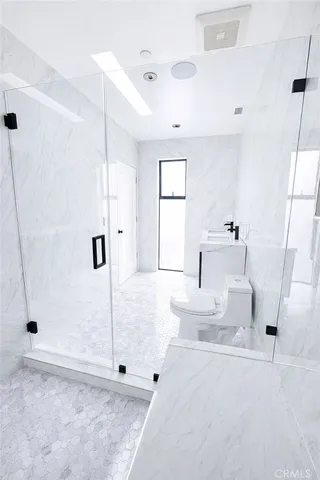 $7,800 | 920 California Avenue, Unit 922, Venice, CA 90291