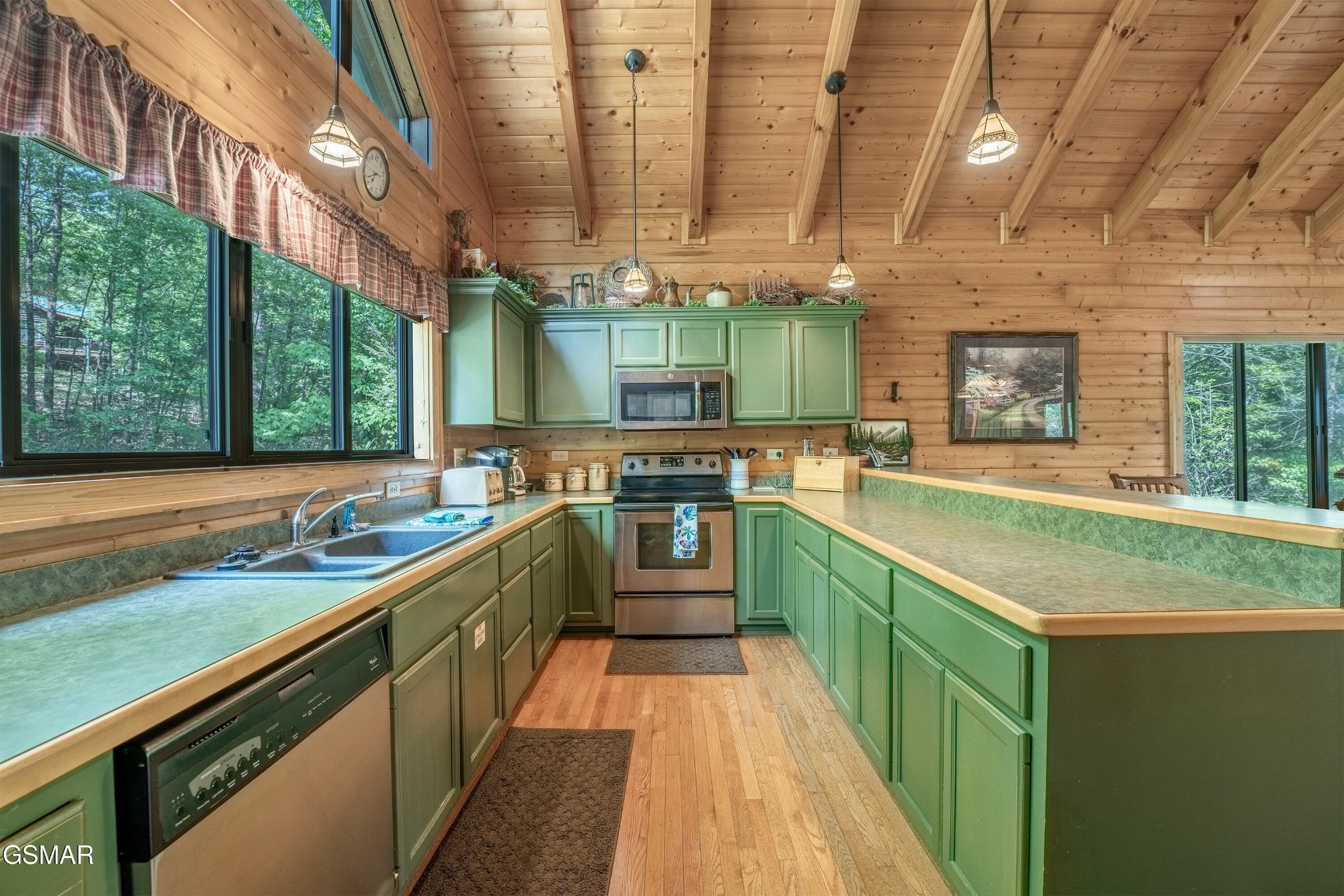 2410 Whitetail Ridge Way Sevierville, TN 37862 - Photo 14 of 73 Gallery Image 14