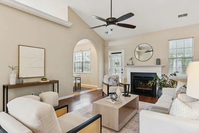 $624,500 | 3261 Heathland Way, Mount Pleasant, SC 29466