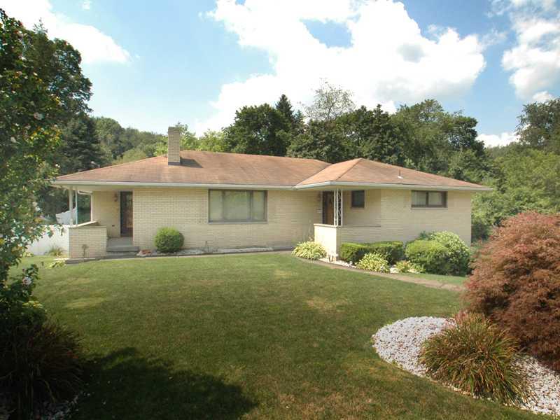 160 Penn Manor Road Irwin, PA 15642 - Photo 1 of 23 Exterior Front.