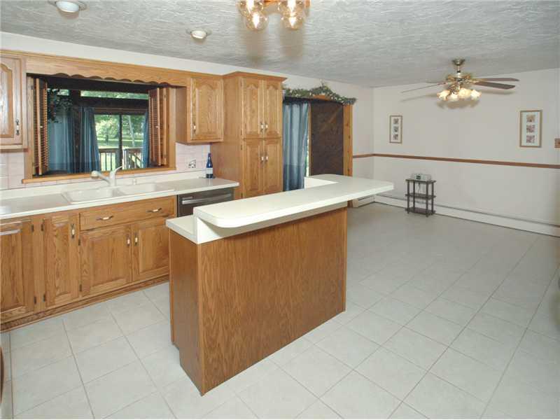 160 Penn Manor Road Irwin, PA 15642 - Photo 3 of 23 Kitchen.