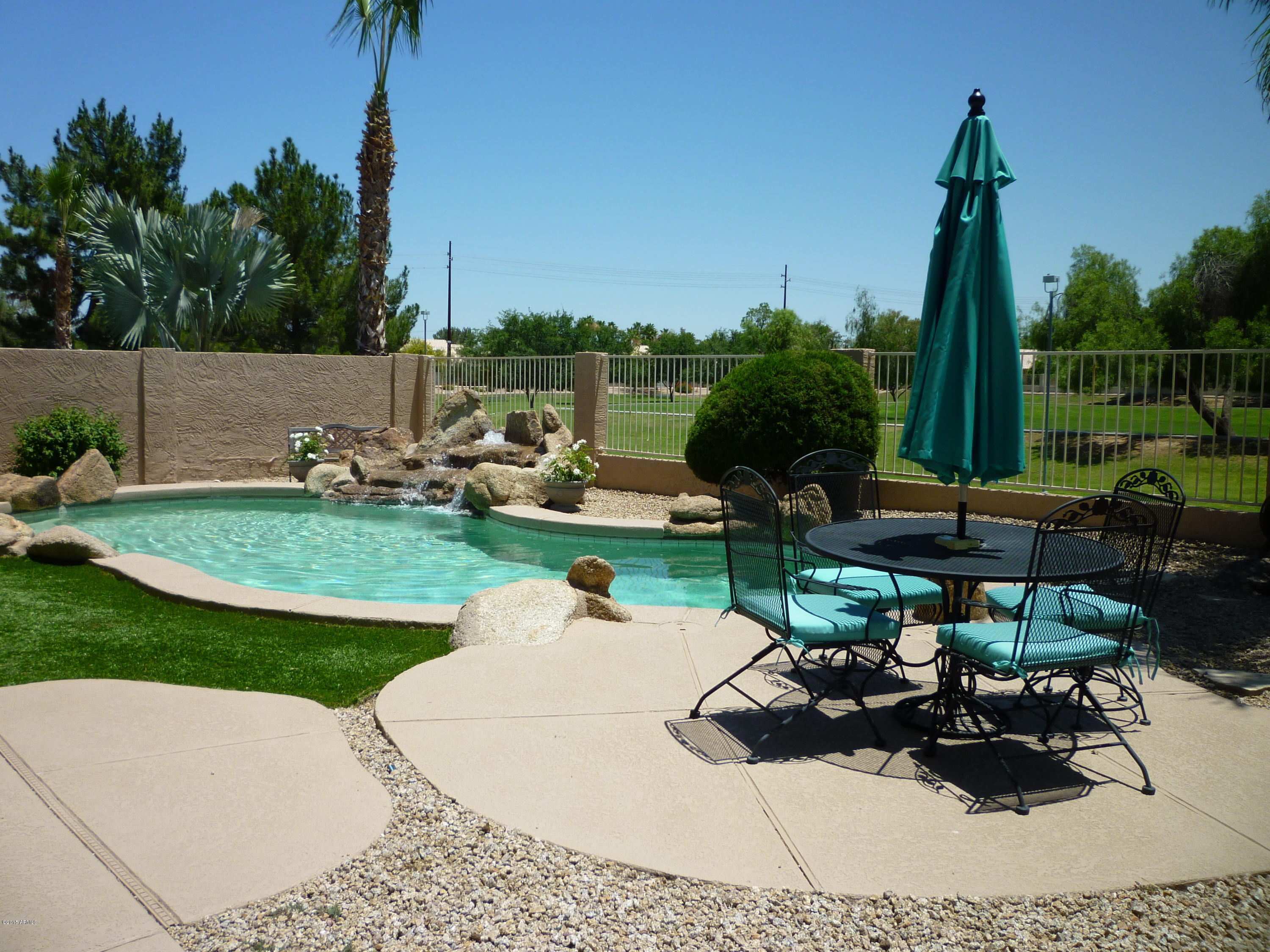 321 West El Freda Road Tempe, AZ 85284 - Photo 22 of 26 P1030635