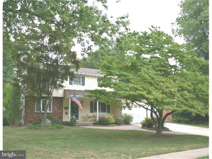 20 Yorkshire Road Hamilton, NJ 08610 - Photo 20 of 20 Front Yard