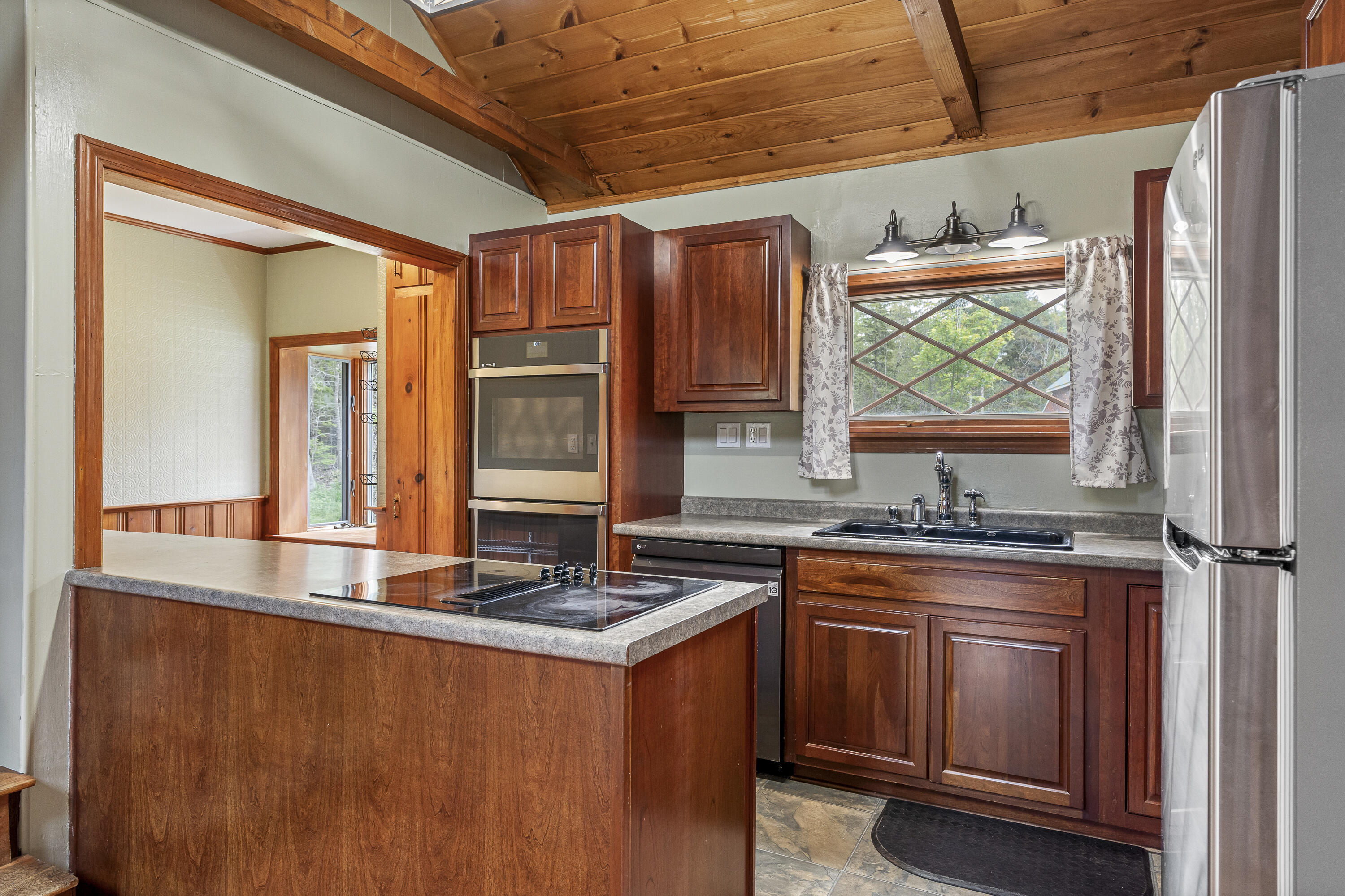 936 Highway 129 Walpole, ME 04573 - Photo 13 of 50 Kitchen 936 ME-129 Walpole, ME-30