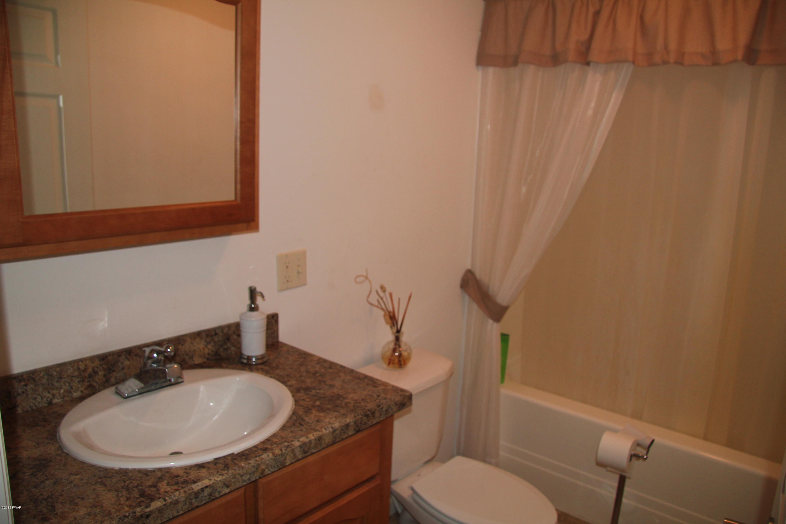 22 B Middle Creek Road Lake Ariel, PA 18436 - Photo 15 of 19