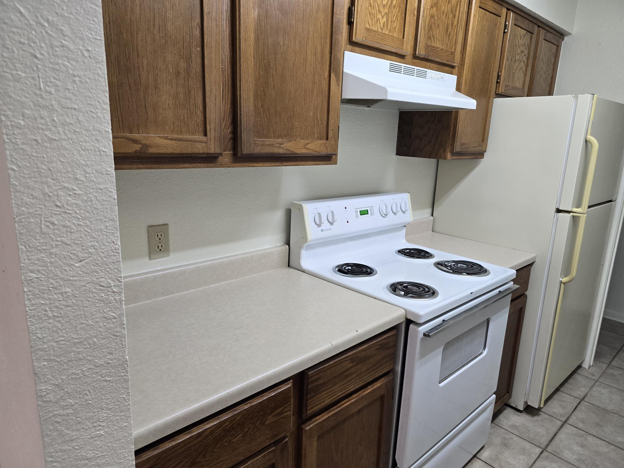 8705 Schick Road, Unit D Austin, TX 78729 - Photo 5 of 11