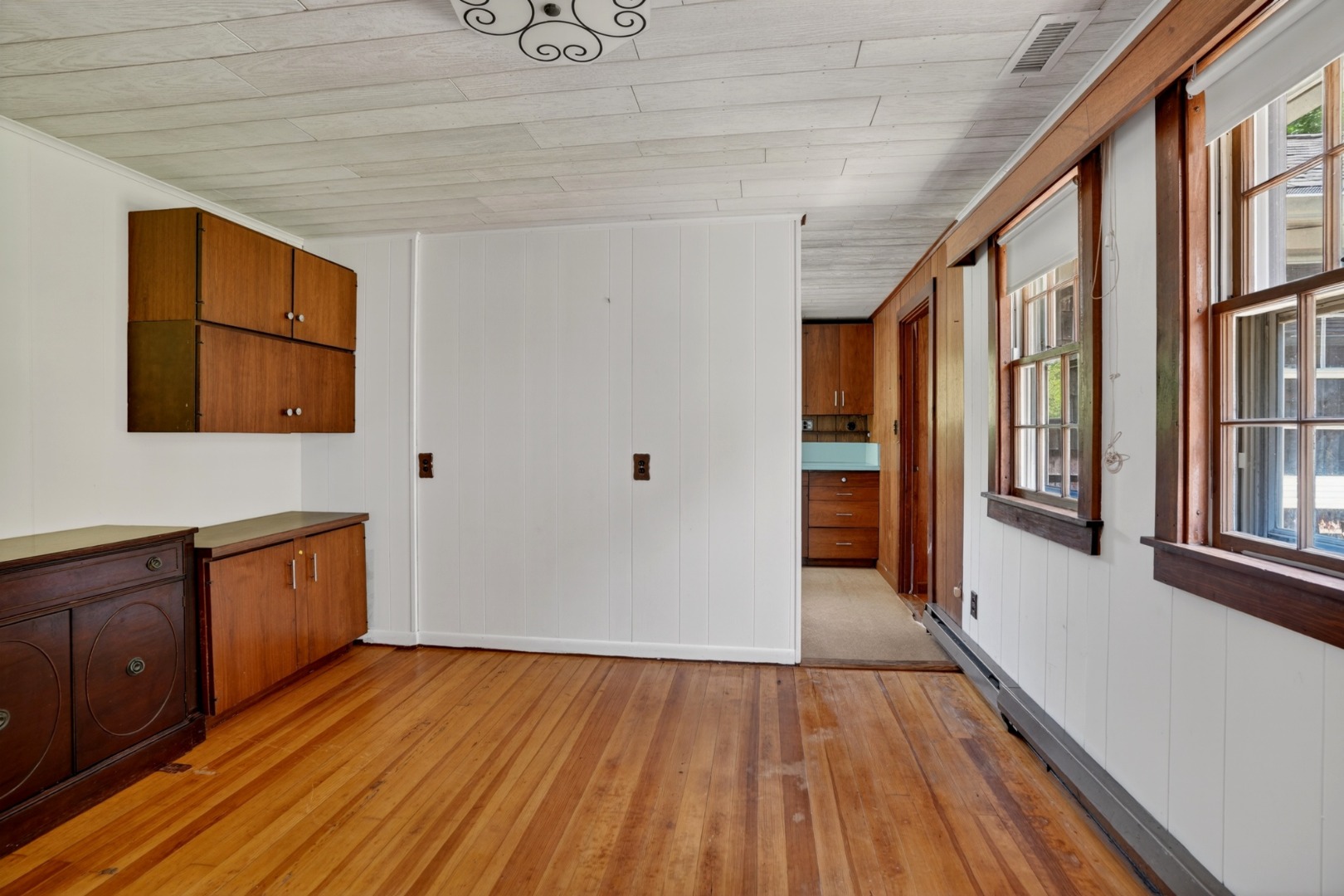 132 S Road Chilmark, MA 02535 - Photo 4 of 50 Gallery Image 4